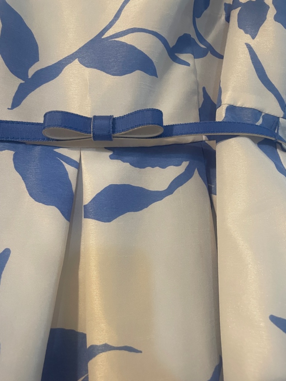 Danny & Nicole White Dress with Blue Floral Print - Picture 2 of 10